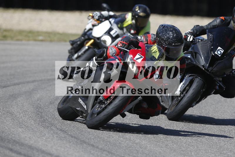 /07 09.04.2026 Cornu Master School ADR/Gruppe blau/74